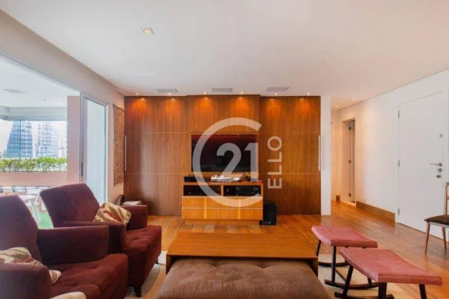 Imagem Apartamento com 3 dormitórios à venda, 201 m² por R$ 6.030.000,00 - Itaim Bibi - São Paulo/SP