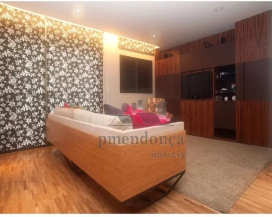 Imagem Apartamento com 93m2, planta original com 3 dts, sendo que foi aberto e feito apenas um dormitorio, ...