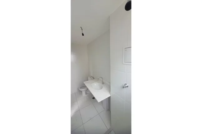 Imagem Apartamento 70m2, 3 quartos, 1 suíte, com ITBI E RGI gratuitos, em condomínio clube no Anil, Rio de janeiro