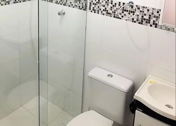 Imagem LINDA CASA REFORMADA PRAIA DO GUAIUBA, PISCINA E ÁREA GOURMET.