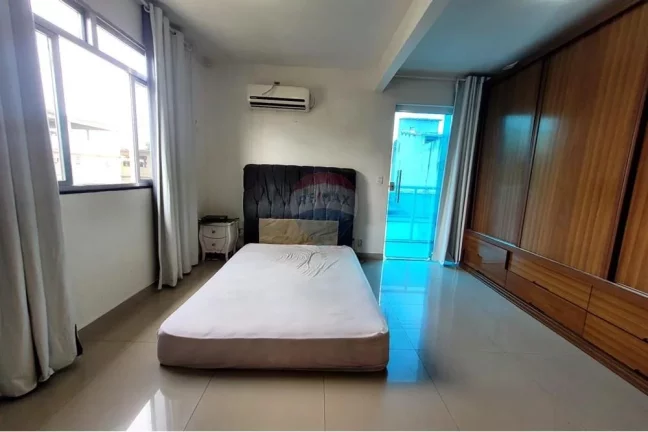 Imagem Casa com 2 quartos, 79 m² à venda em Bento Ribeiro, Rio de Janeiro