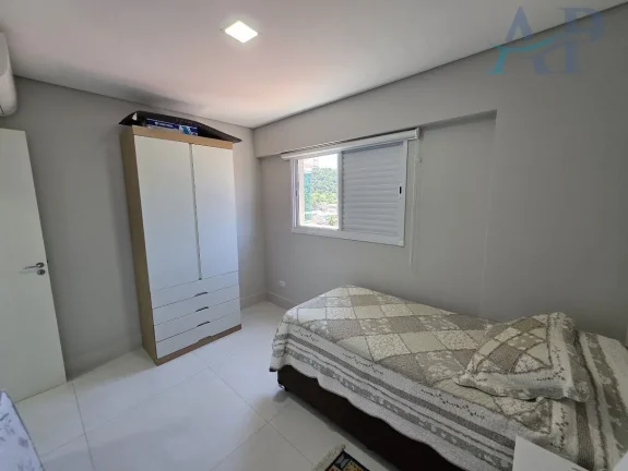 Imagem Apartamento no Canto do Forte em Praia Grande com 2 Dormitórios.