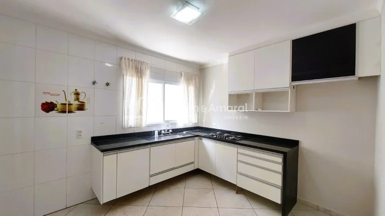 Imagem Aluga-se casa com 4 dormitórios em Valinhos