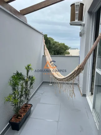 Imagem Apartamento com 02 dormitórios, 01 banheiro e 01 vaga de garagem, localizado na Meia Praia em Navegantes - Adriano Carpes Imóveis vende