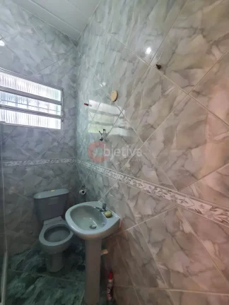 Imagem Casa duplex a venda,2 quartos, à 300 metros da Praia do Foguete - Cabo Frio