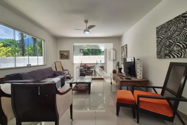 Imagem Casa à Venda - Vargem Grande, 3 Quartos, 720 m2