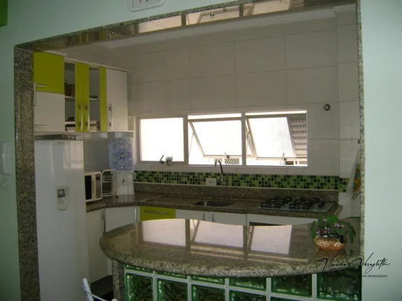 Imagem Apartamento para Temporada em Balneário Camboriú / SC no bairro Centro