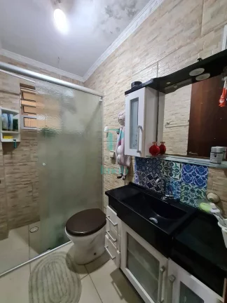 Imagem Sobrado em Osasco à Venda - Oportunidade