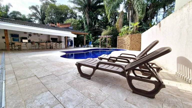 Imagem Imperdível: Casa de Luxo na Riviera de São Lourenço com Ótimo Preço, 4 suítes, 476m² e área externa com piscina e área gourmet!