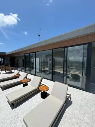 Imagem A 5ª Avenida Imóveis selecionou essa unidade imperdível no ALIVE CORREDOR DA VITÓRIA: Studios com 26,74m2 de área privativa c/ varanda, alto vista mar