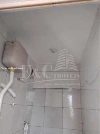 Imagem Casa para Venda em Sorocaba, Vila Sabiá, 3 dormitórios, 1 suíte, 2 banheiros, 1 vaga
