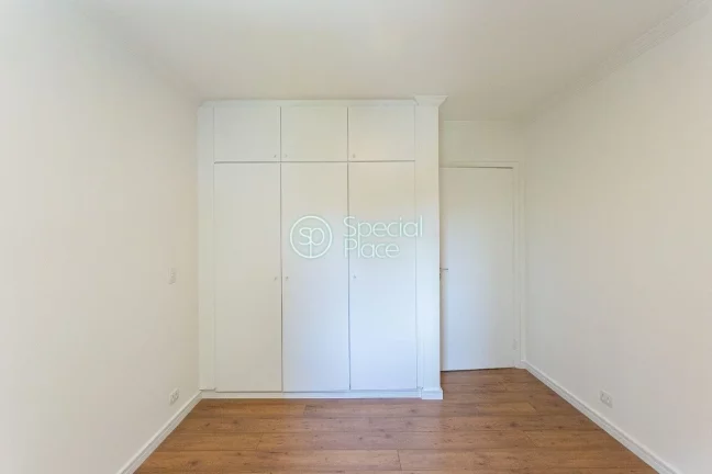 Imagem Já imaginou viver em um lugar arborizado que lembra muito as tranquilas cidades do interior? O char...