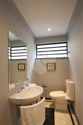 Imagem Sobrado à venda com 3 quartos, sendo 1 suíte, em City Butantã, São Paulo - SP