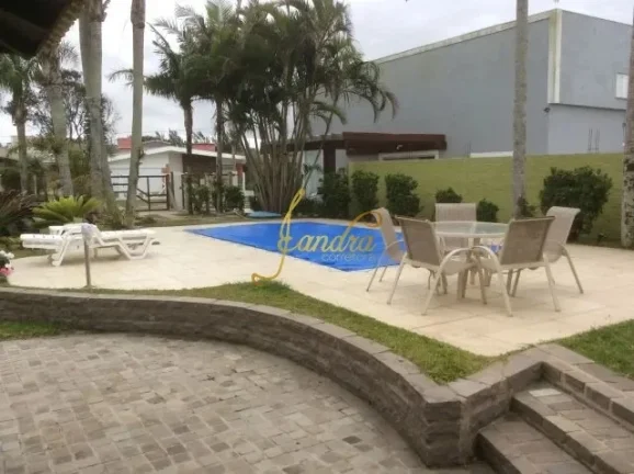 Imagem Excelente Casa em Atlântida! Composta 3 dormitórios todos com closet , sendo 1 suite