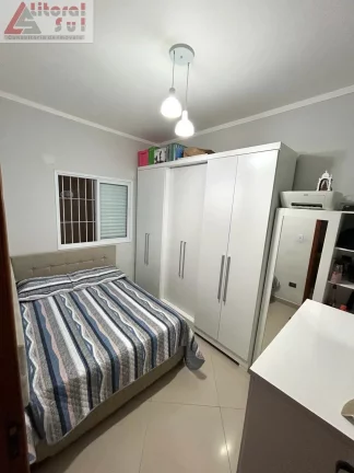 Imagem CASA RESIDENCIAL em PRAIA GRANDE - SP, MARACANÃ