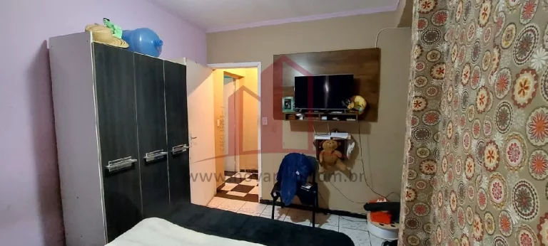 Imagem Imperdível oportunidade: Casa à venda em Franco da Rocha-SP, Centro. 3 quartos, 1 suíte, 1 sala, 2 vagas, 166,30m².