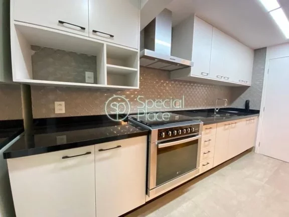 Imagem Apartamento com 98m² em Moema Pássaros Edifício lindo e moderno, andar alto com varanda envidraç...