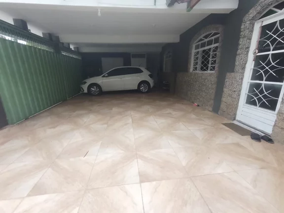 Imagem Casa à Venda na Lagoa BH: 5 Quartos, 2m², R$430.000