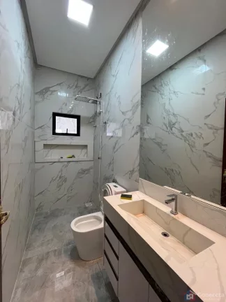 Imagem Casa de Alto Padrão à Venda no Bairro Afonso Queiroz - Patos de Minas