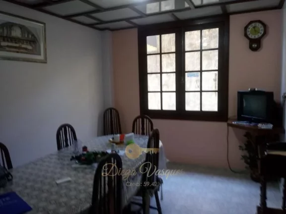 Imagem Casa para Venda em Teresópolis / RJ no bairro Agriões