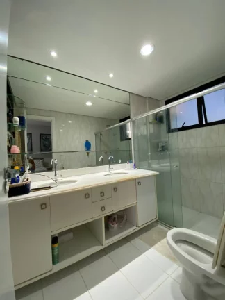 Imagem Mansão Nilton Fontes: Espaçoso Apartamento de 3 Quartos à Venda com Área de Lazer e Vista Privilegiada no 13º Andar