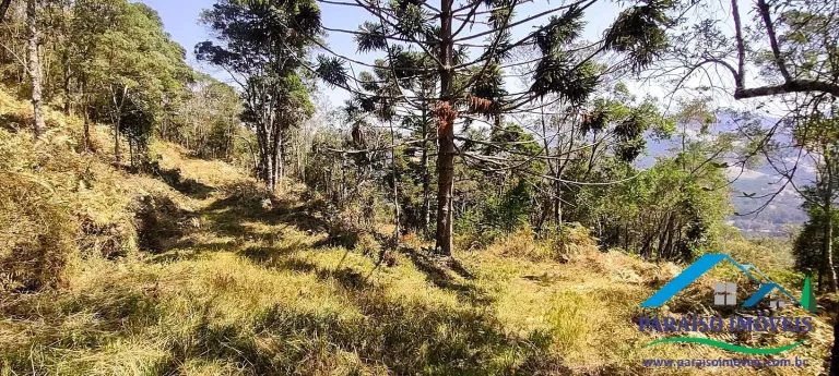 Imagem Terreno à venda no Bairro dos Venâncios, junto à Pedra do Barnabé