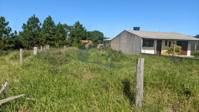 Imagem Terreno a venda na Praia Estrela do Mar a 4 quadras do mar