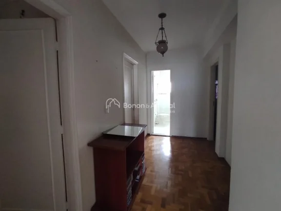 Imagem Amplo apartamento com 3 quartos, sendo 1 suíte, sala com 2 ambientes, cozinha planejada, área de s...