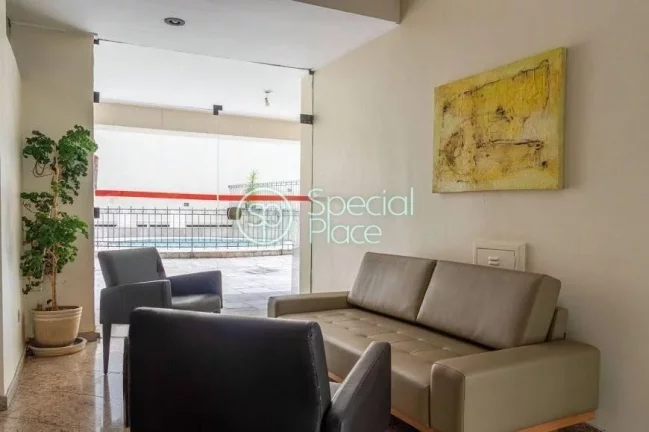 Imagem Ótimo apartamento em Moema Pássaros - 110m² - Living com varanda - Sala de jantar - 03 dormitóri...