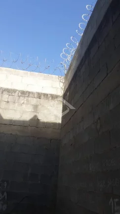 Imagem Galpão com Apartamento de Alto Padrão à Venda em Cosmos, Rio de Jan