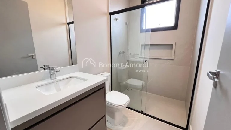 Imagem Área Construída: 220 m²
Terreno: 300 m²
Andar Térreo:

Suítes: 3 suítes, sendo 2 com armário...