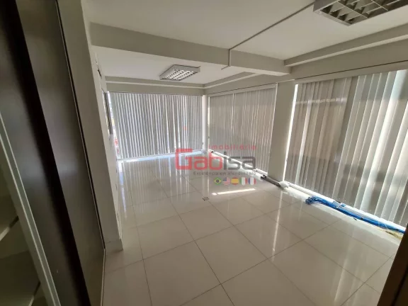 Imagem Sala à venda, 115 m² por R$ 1.500.000,00 - Centro - Cabo Frio/RJ