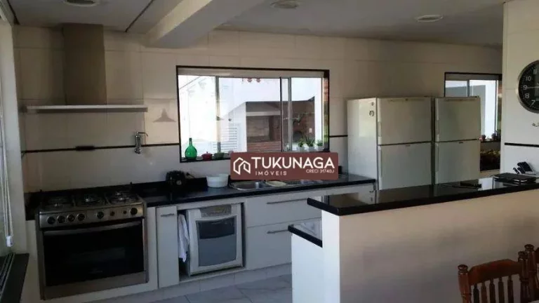 Imagem SOBRADO 240 M² - 3 DORMS, 5 VAGAS - TREMEMBÉ - SÃO PAULO/SP