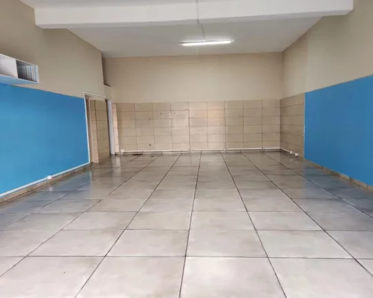 Imagem salão comercial com 50 m2 FL26