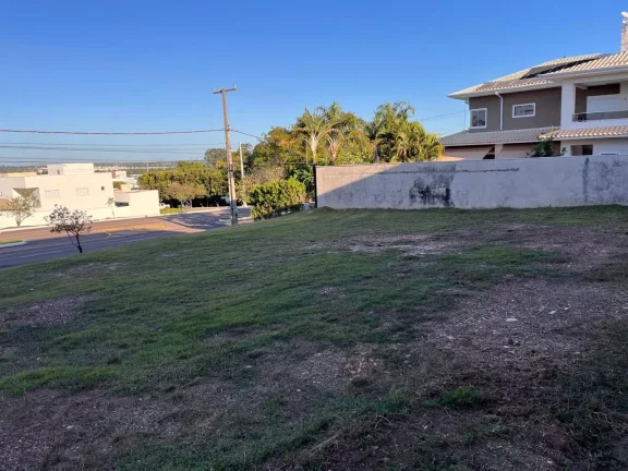 Imagem Terreno em Condomínio para Venda em Cuiabá / MT no bairro Jardim Imperial