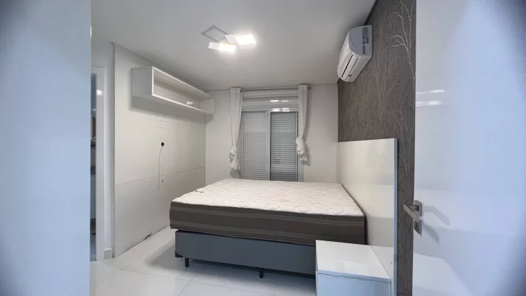 Imagem Casa à venda Riviera de São Lourenço, mod. 20 com excelente área verde.