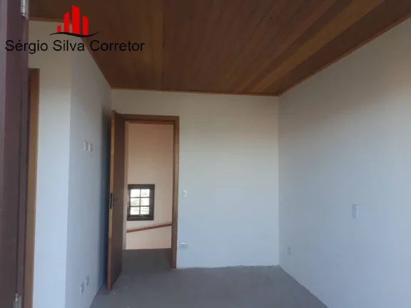 Imagem Casa Nova com 03 Suítes a Venda na Região do Atalaia, em Campos do Jordão.