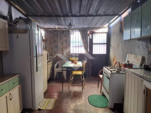 Imagem Casa precisando de modernização na Abolição