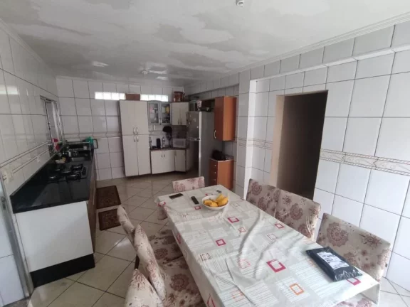 Imagem Sobrado à venda, 185 m² por R$ 600.000,00 - Vila Amorim - Suzano/SP