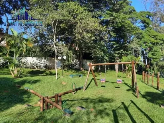 Imagem Cond. Golf Village (LOTE) 516,96 m² - Declive, voltado p/ área verde!