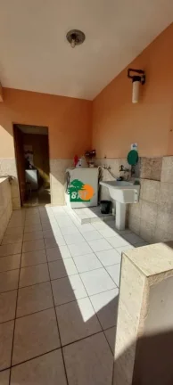 Imagem Casa para Venda em São Roque, Centro, 3 dormitórios, 1 suíte, 3 banheiros, 4 vagas