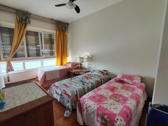 Imagem Imperdível! Apartamento de 3 quartos e 2 suítes, 2 salas, 3 banheiros, 2 vagas em Guarujá-SP, Pitangueiras, 200m². Aproveite!