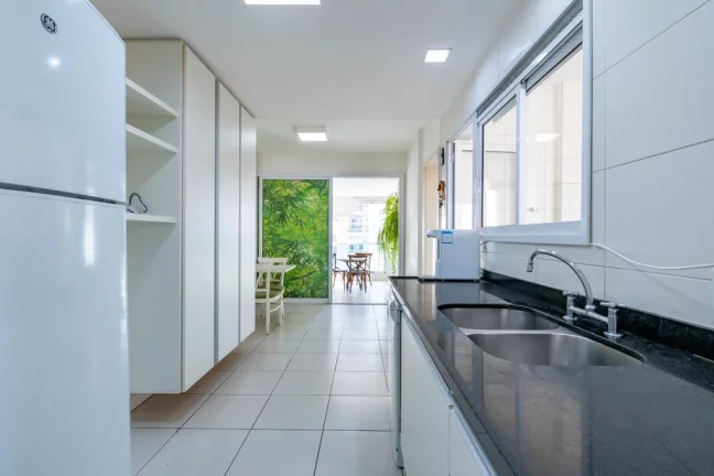 Imagem Apartamento à venda em São Paulo, Campo Belo, com 3 quartos, 161m2