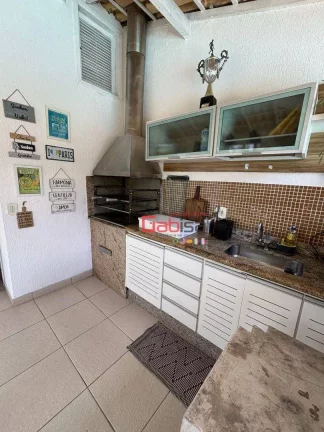 Imagem Casa com 4 dormitórios à venda, 240 m² por R$ 1.600.000 - Jardim Excelsior - Cabo Frio/RJ