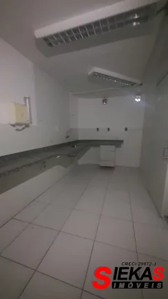 Imagem Salão Comercial de Alto Padrão na Vila Carrão, São Paulo-SP: 17 salas, 30 banheiros, 50 vagas de garagem, 3.337m² de área.