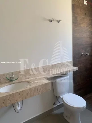 Imagem Sobrado para Venda em Atibaia, Jardim Colonial, 4 dormitórios, 4 suítes, 2 banheiros, 3 vagas