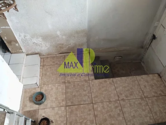 Imagem Casa coà venda em São Paulo-SP, Penha de França - 2 quartos, 1 sala, 1 banheiro, 150m² de área. Confira!