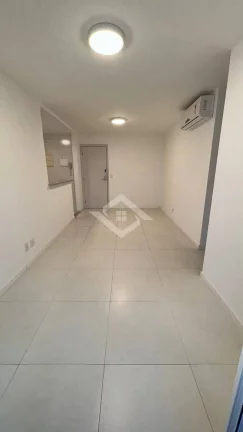 Imagem Apartamento de 2 Quartos para Venda no Recreio com 70 m²