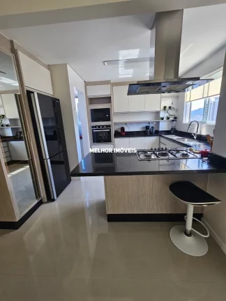 Imagem Cobertura Duplex á venda com 4 suítes e 2 vagas de garagem localizada em Itapema