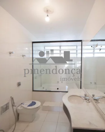 Imagem Apartamento em Higienópolis com 3 quartos (1 suíte) e 1 vaga, 180 m2